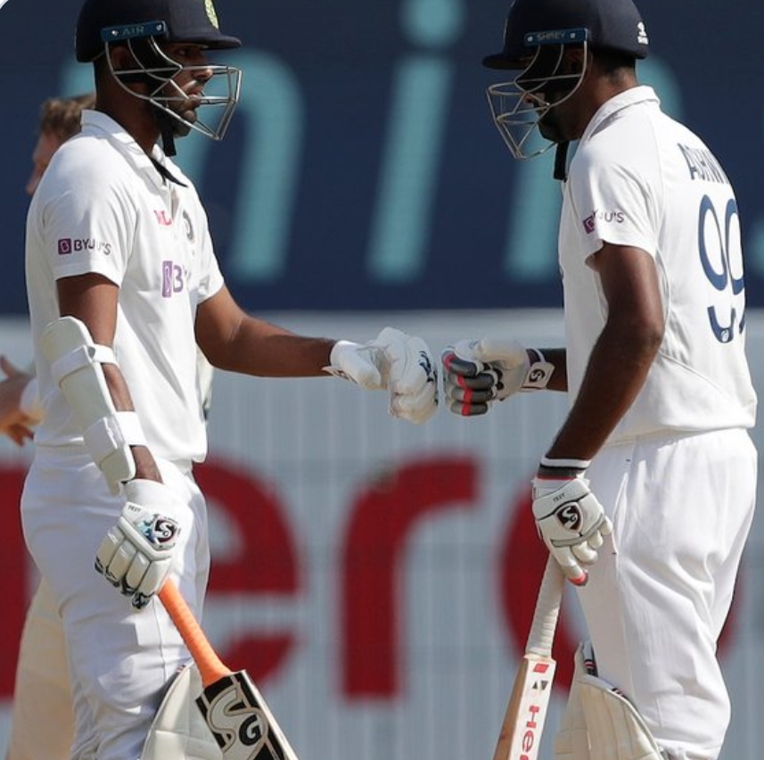 भारत-इंग्लैंड पहला टेस्ट मैच: 337 रन पर ऑलआउट हुआ भारत, इंग्लैंड के पास 241 रन की अहम बढ़त