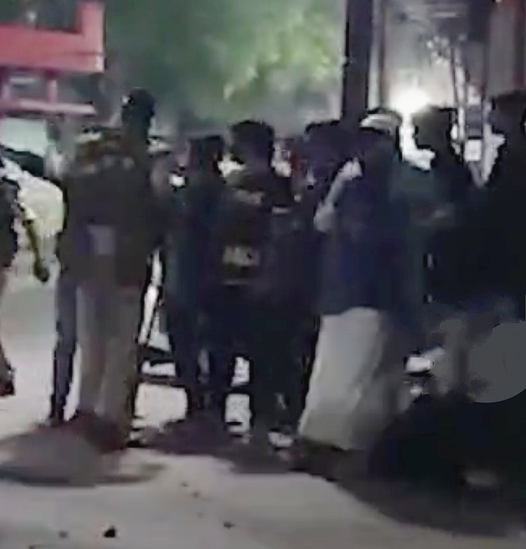 जनता कर्फ्यू में पत्थरबाजी:इंदौर में मामूली विवाद में जमकर मारपीट और पथराव
