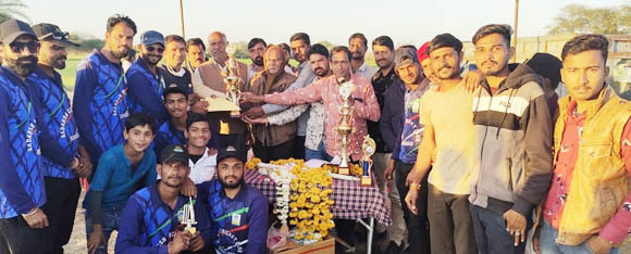 खंडोदा टीम ने जीता क्रिकेट टूर्नामेंट
