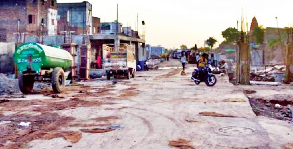 ujjain incomplete road 15 07 22