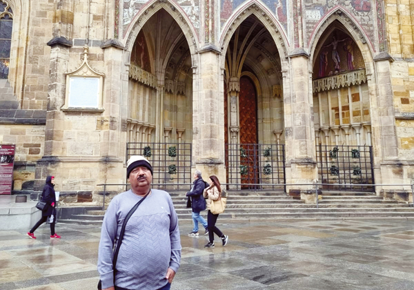 मेरी यूरोप यात्रा : भाग-6; चर्च और मीनारों का शहर है प्राग