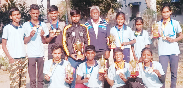 शाउमा विद्यालय रुनिजा के विद्यार्थियों ने राज्य स्तर पर जीते 15 पदक
